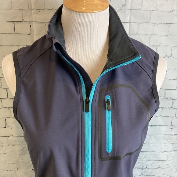 Icebreaker Merino GT Softshell Vest Sz M Full Zip Pockets Gorpcore Scandi Girl - Picture 4 of 16